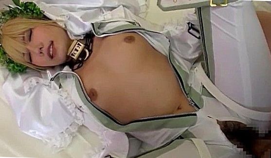 Косплей: зрелые большие настоящие сиськи, порно видео