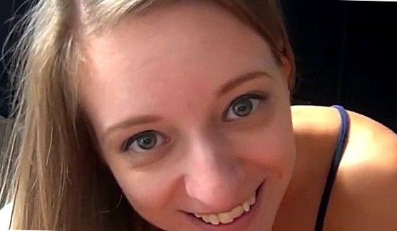 Полицейская привела заключенного на стрижку, а сама начала заигрывать с агентом внутренней безопасности, порно видео