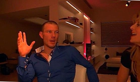 Волосатенькая киска, порно видео