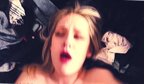 Сначала пофоткала себя а потом они приступили к сексу, порно видео