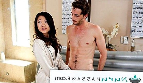 Молодые 18+: Она пришла с битой, порно видео