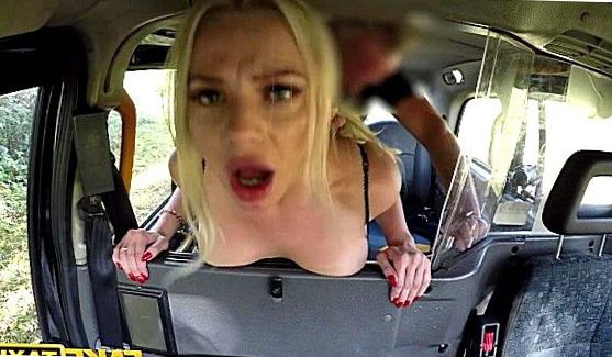 Жестко отъебал Бритни, порно видео