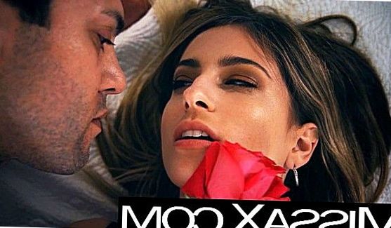 Куннилингус: Big tit spanish chick gets her teen pussy, порно видео