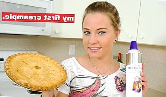 Китаянку на диване, порно видео