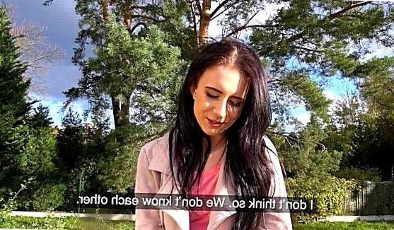 Celine Noiret нарядилась в чулки и потрахалась, порно видео