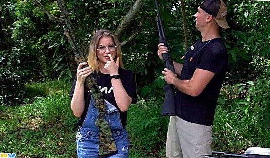 Нина Элле дала в сортире ресторана, порно видео
