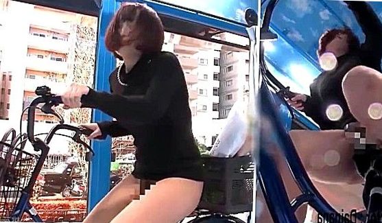 Фигуристую девку поимели в рабочий зад, порно видео