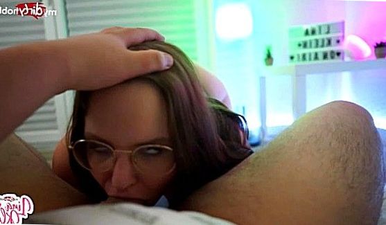 Не шуточные страсти в кабинете бухгалтерии, порно видео