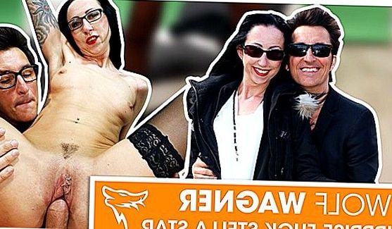 Она любит эту позу, потому что в ней проще глотать полностью и она воспользовалась этим, сделав горловой, порно видео