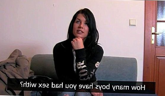 Стройные лесбиянки в восторге от попок друг друга, порно видео