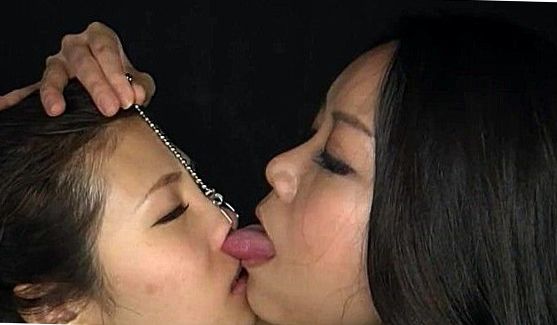 Парни подкатили к продавщице Melissa Lujan и пригласили домой, порно видео